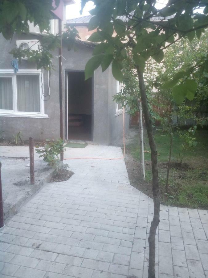 Villa Malu Kutaisi Esterno foto