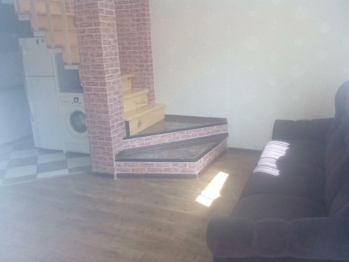 Villa Malu Kutaisi Esterno foto